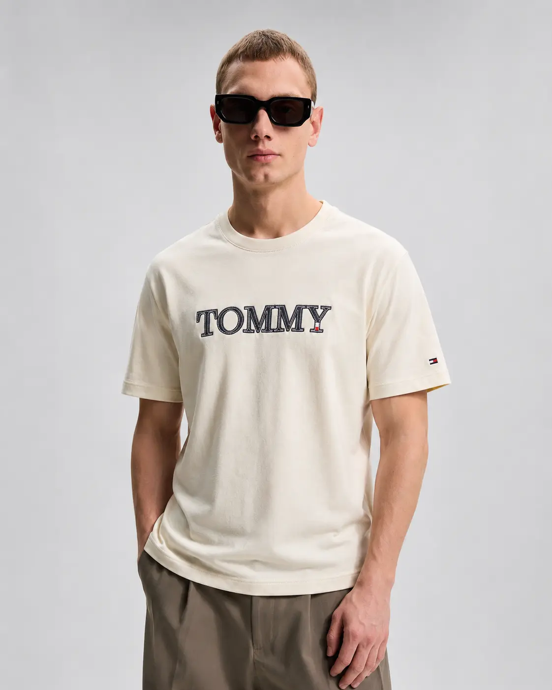 tommy hilfiger t shirt