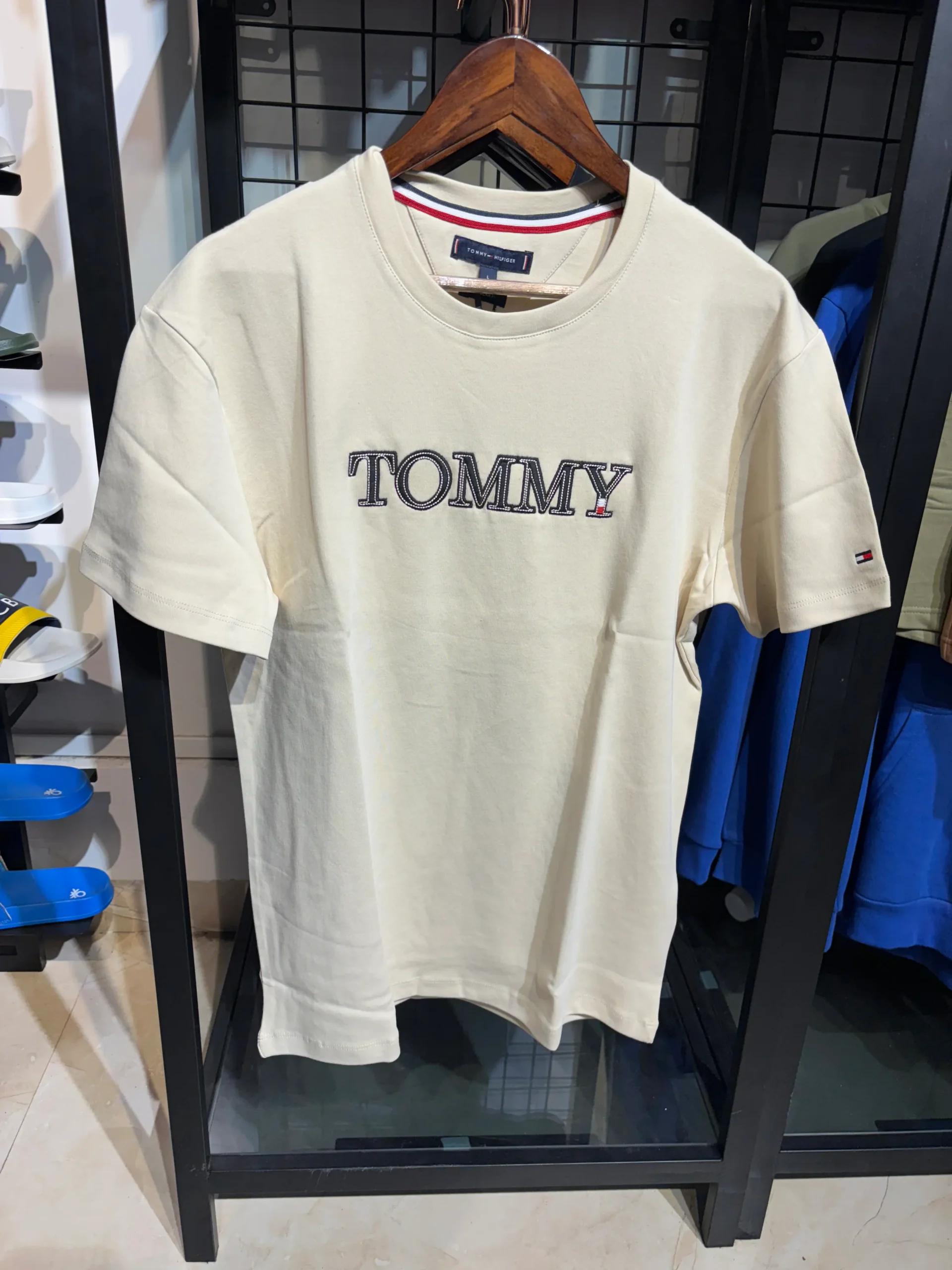tommy hilfiger t shirt
